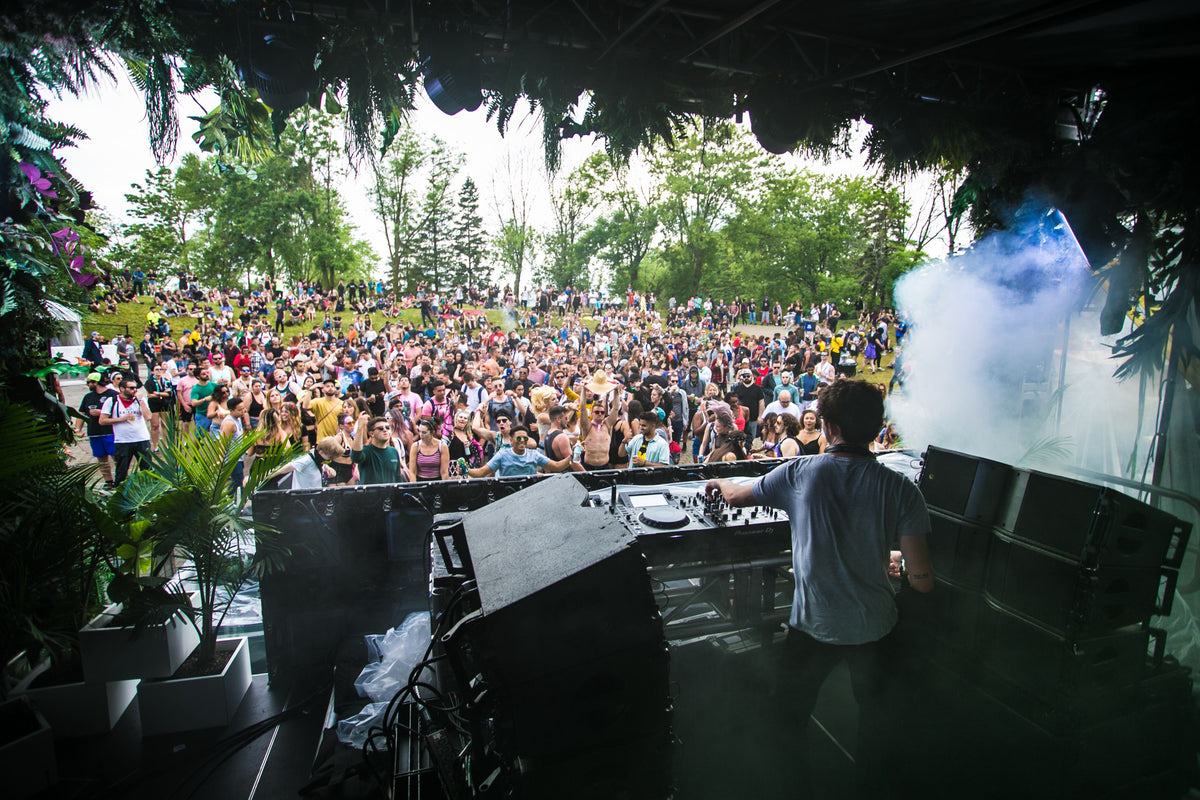 UK Festivals list 2027 - A spreadsheet of 244 UK festivals, 56+ open for applications now and many more opening for applications soon